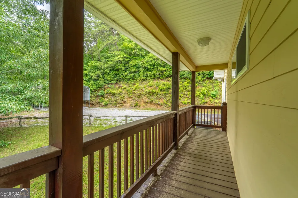 29/55 Cool Spring LN Clayton, GA 30525
