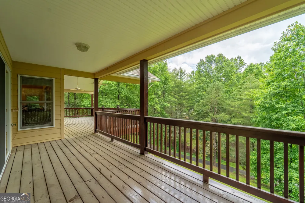 29/55 Cool Spring LN Clayton, GA 30525