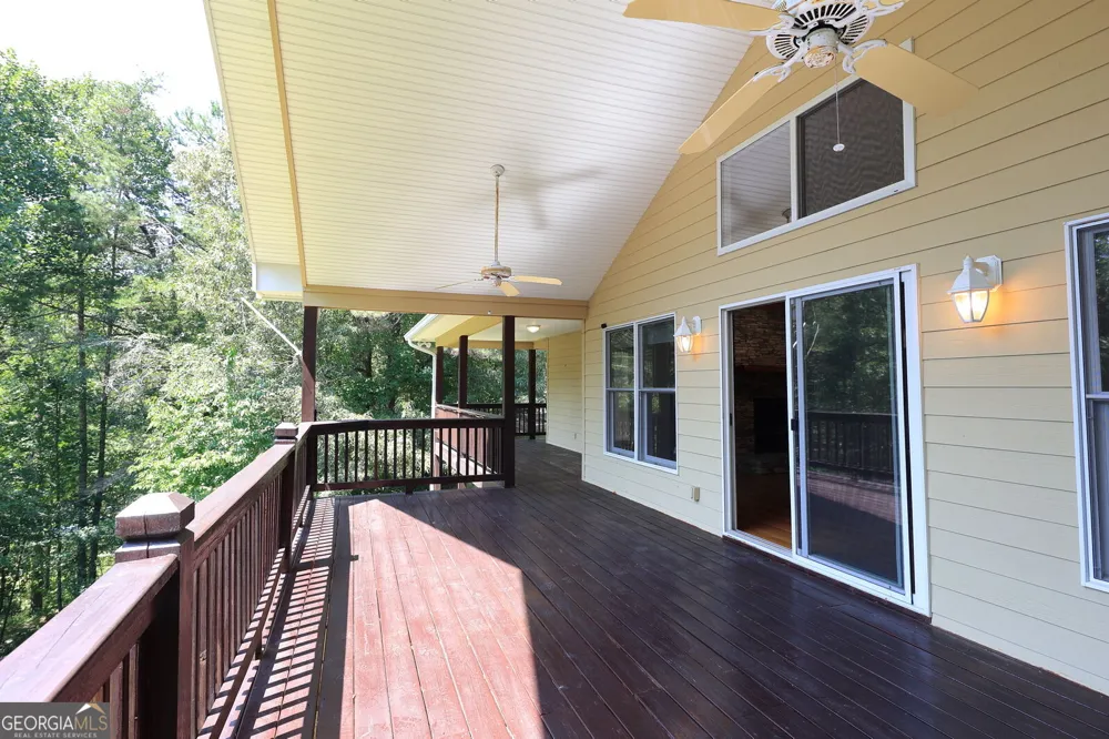 29/55 Cool Spring LN Clayton, GA 30525