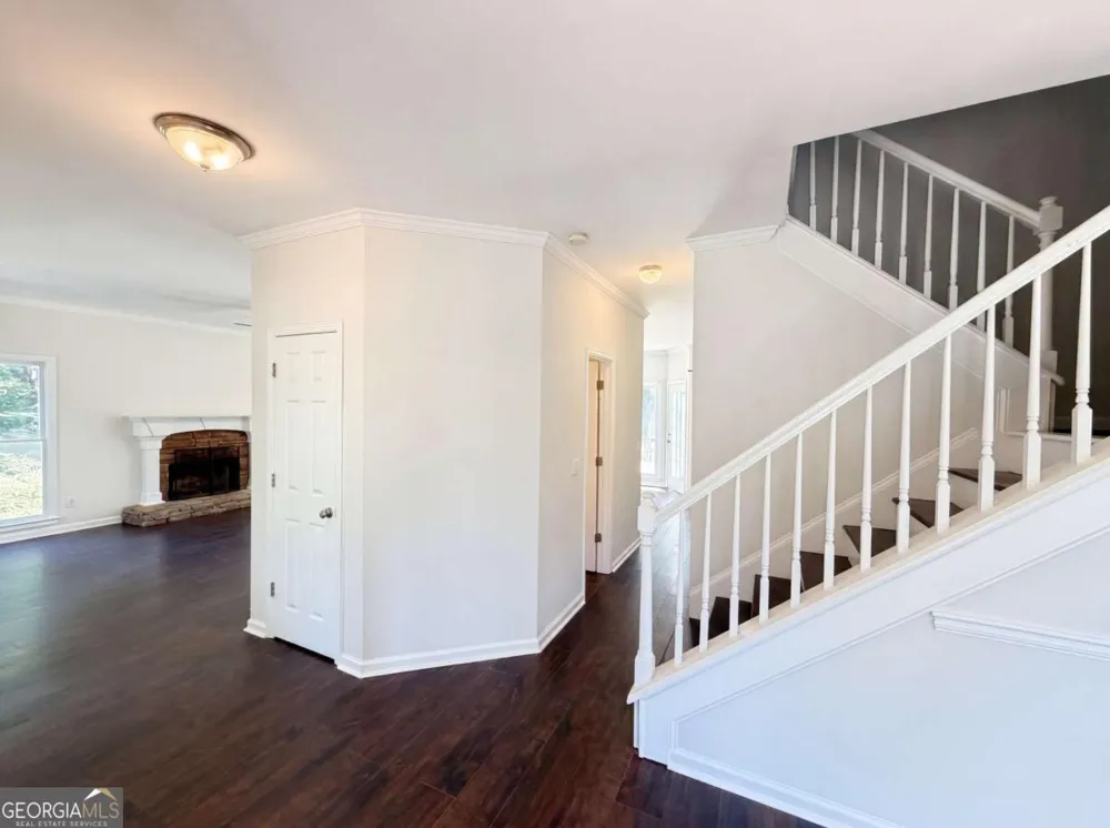 1008 Smithwyck DR Canton, GA 30115