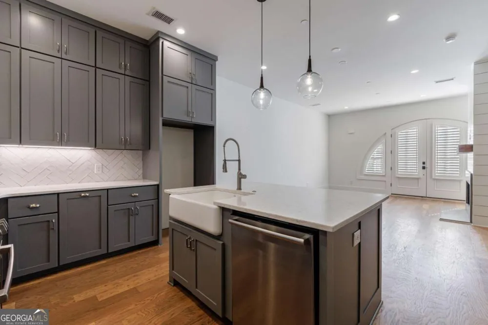 505 Juniper LN Fayetteville, GA 30214