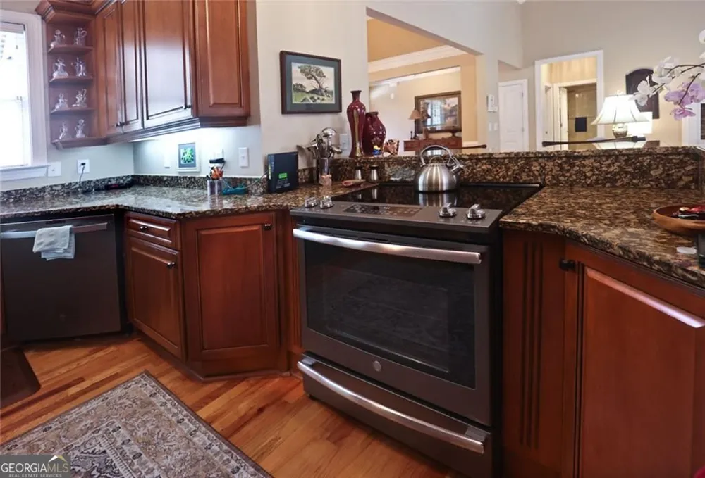 42 Crooked Branch DR Clayton, GA 30525