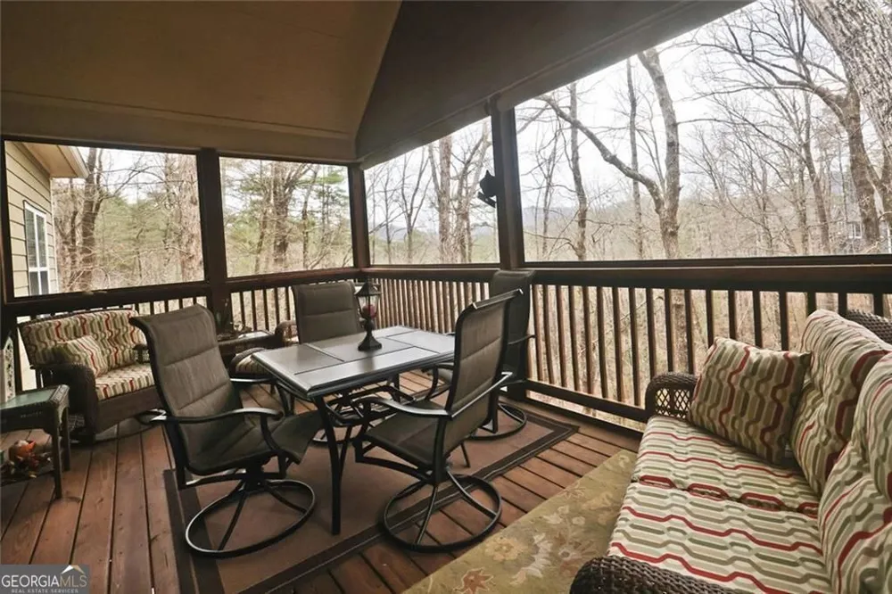 42 Crooked Branch DR Clayton, GA 30525