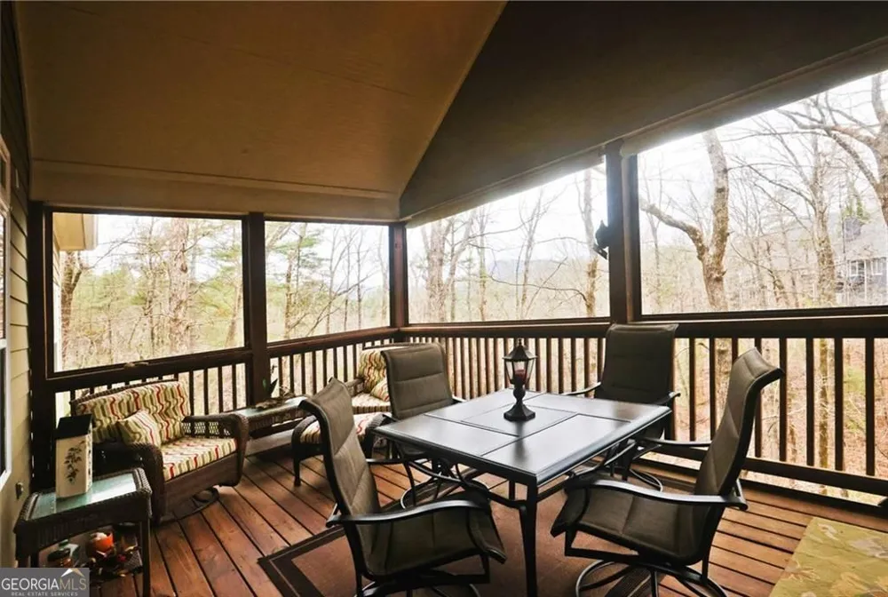 42 Crooked Branch DR Clayton, GA 30525