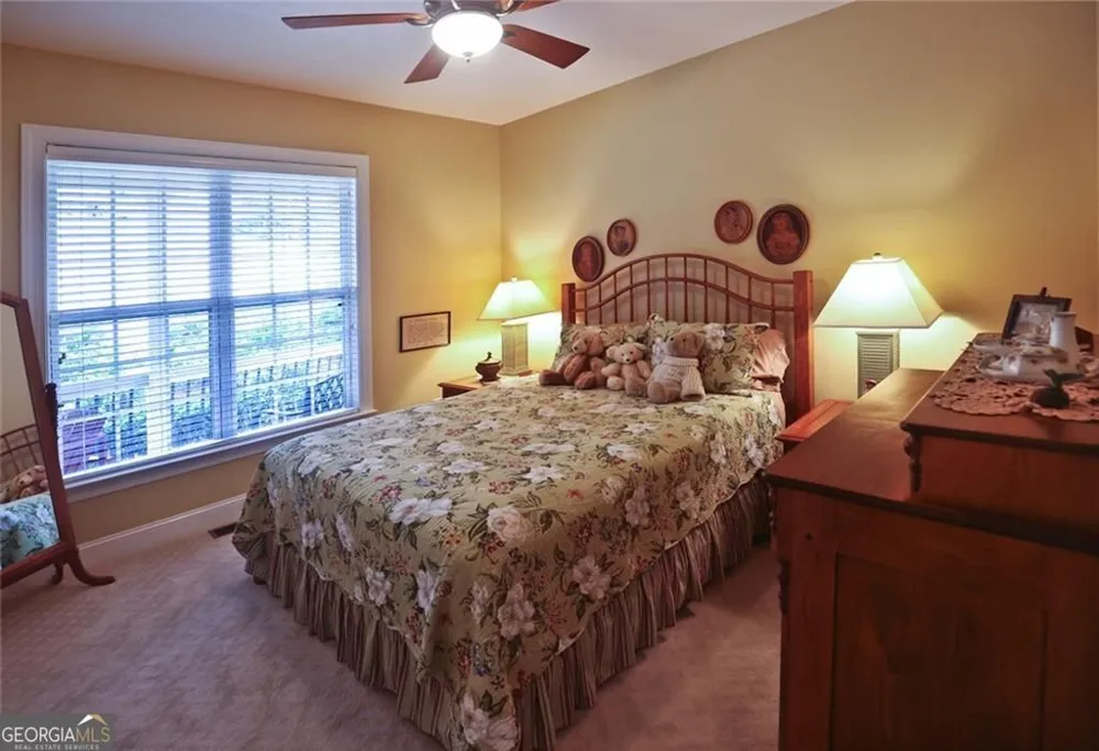 42 Crooked Branch DR Clayton, GA 30525