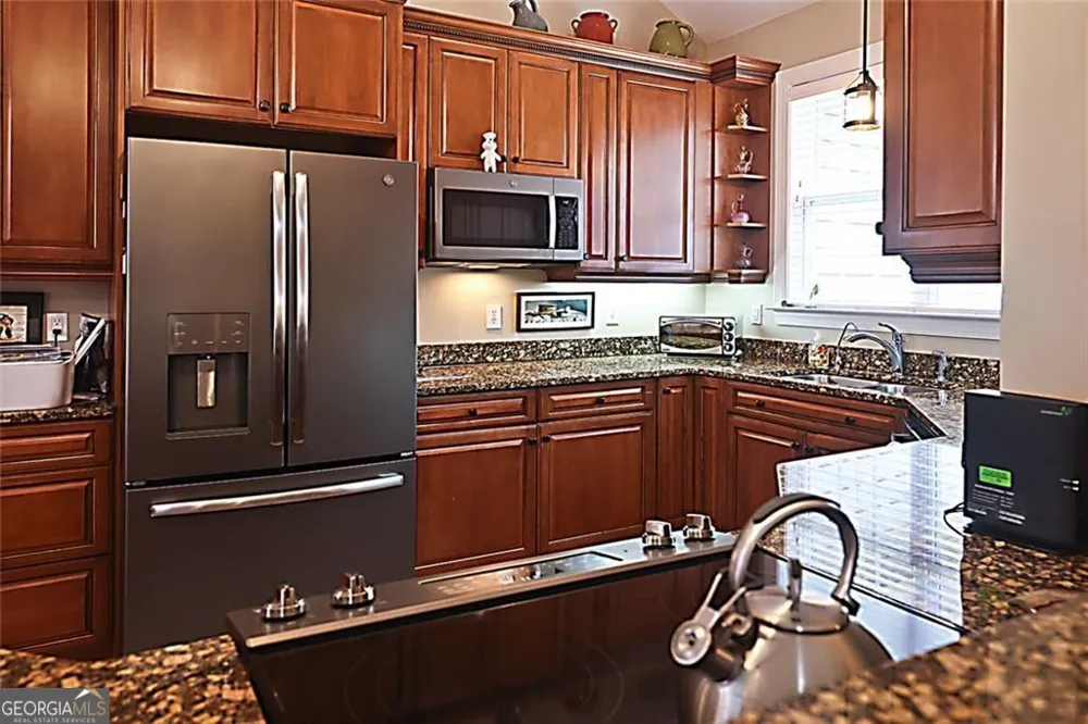 42 Crooked Branch DR Clayton, GA 30525