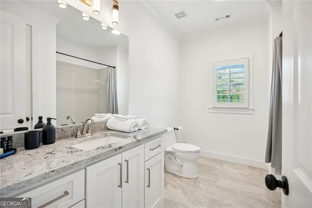 1099 Bream DR Milton, GA 30004