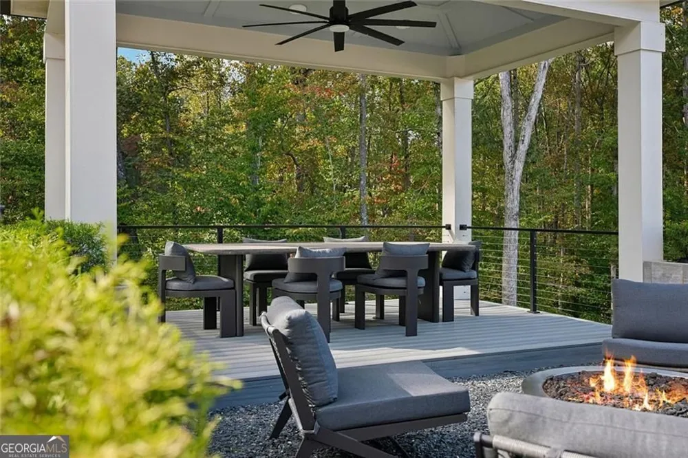 1099 Bream DR Milton, GA 30004