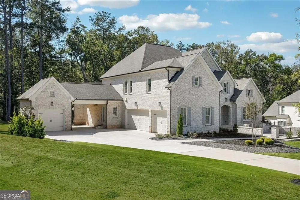 1099 Bream DR Milton, GA 30004