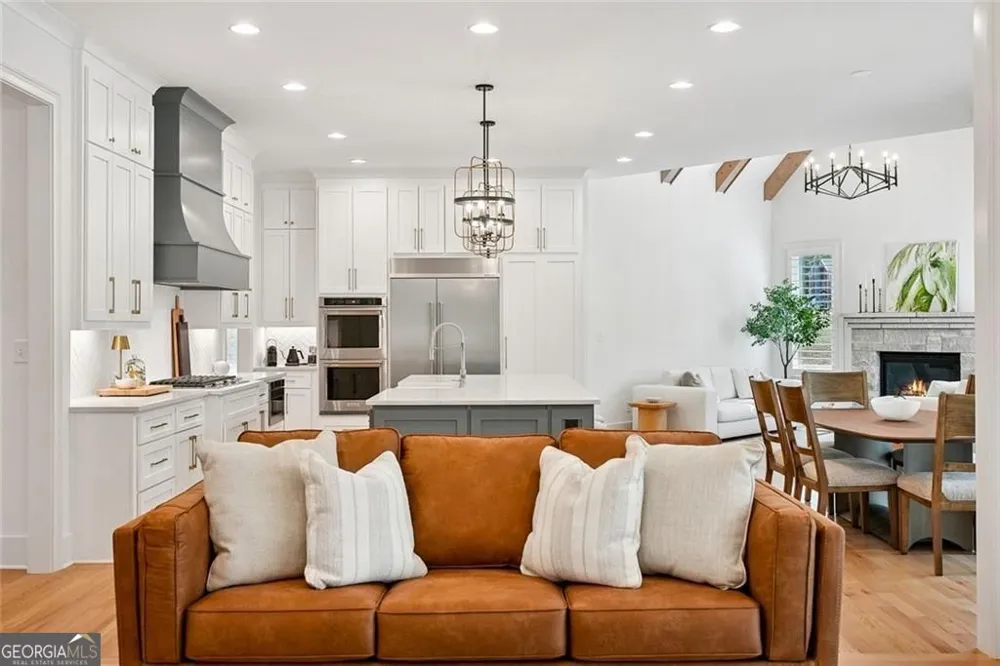 1099 Bream DR Milton, GA 30004