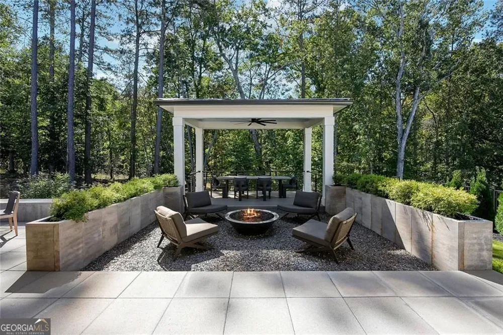 1099 Bream DR Milton, GA 30004