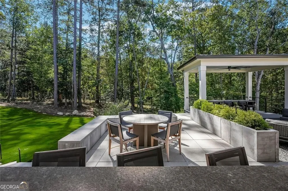 1099 Bream DR Milton, GA 30004