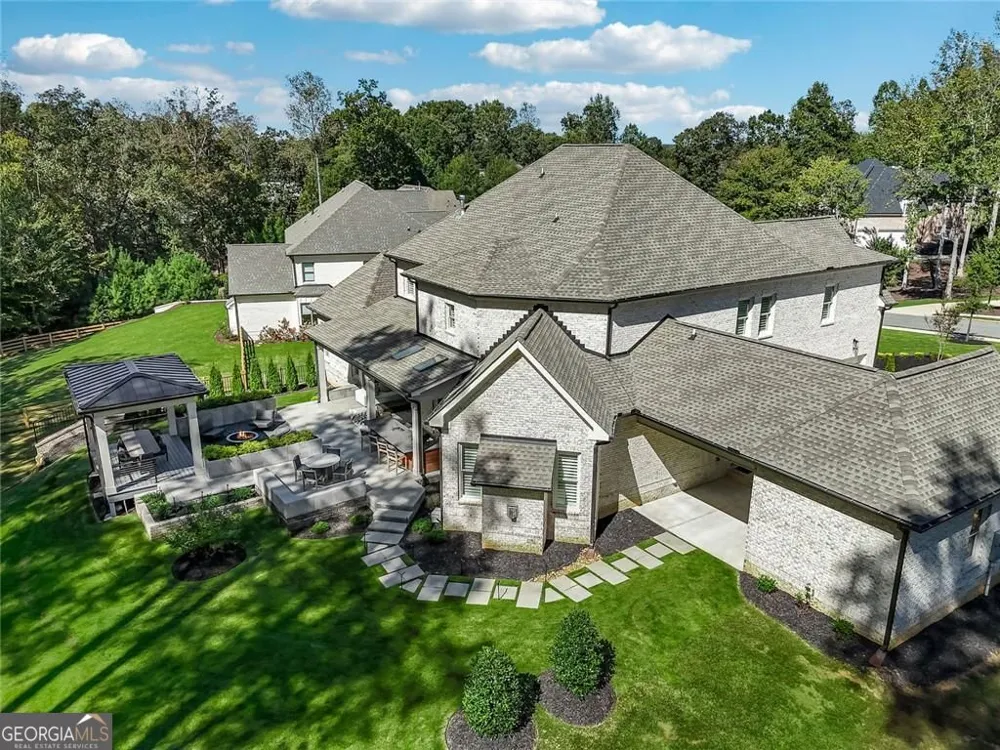 1099 Bream DR Milton, GA 30004