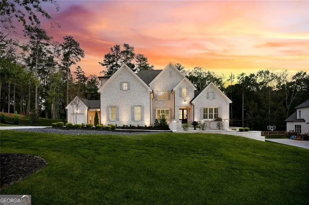 1099 Bream DR Milton, GA 30004