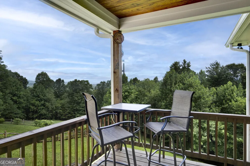 2079 Gallatin RD Young Harris, GA 30582
