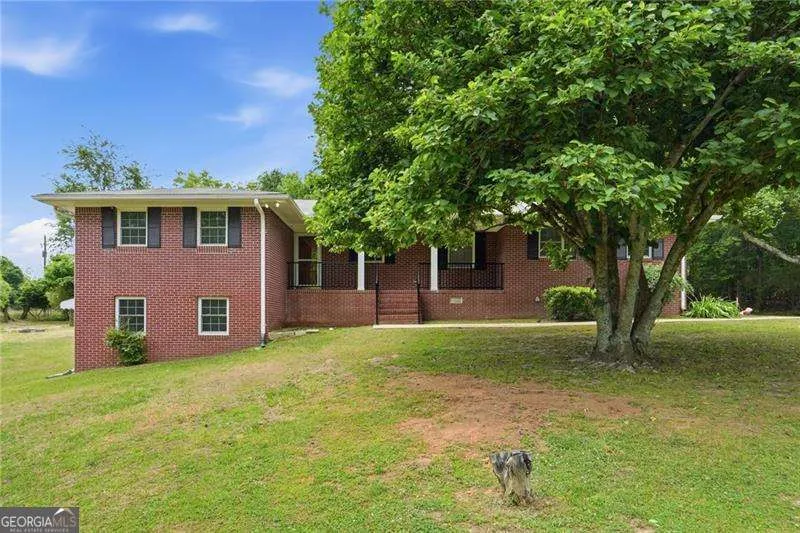 128 Mcneal RD Winder, GA 30680