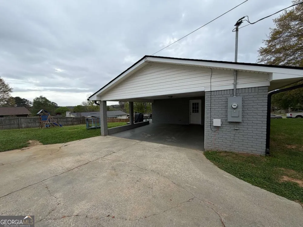 618 Hillside DR Cedartown, GA 30125