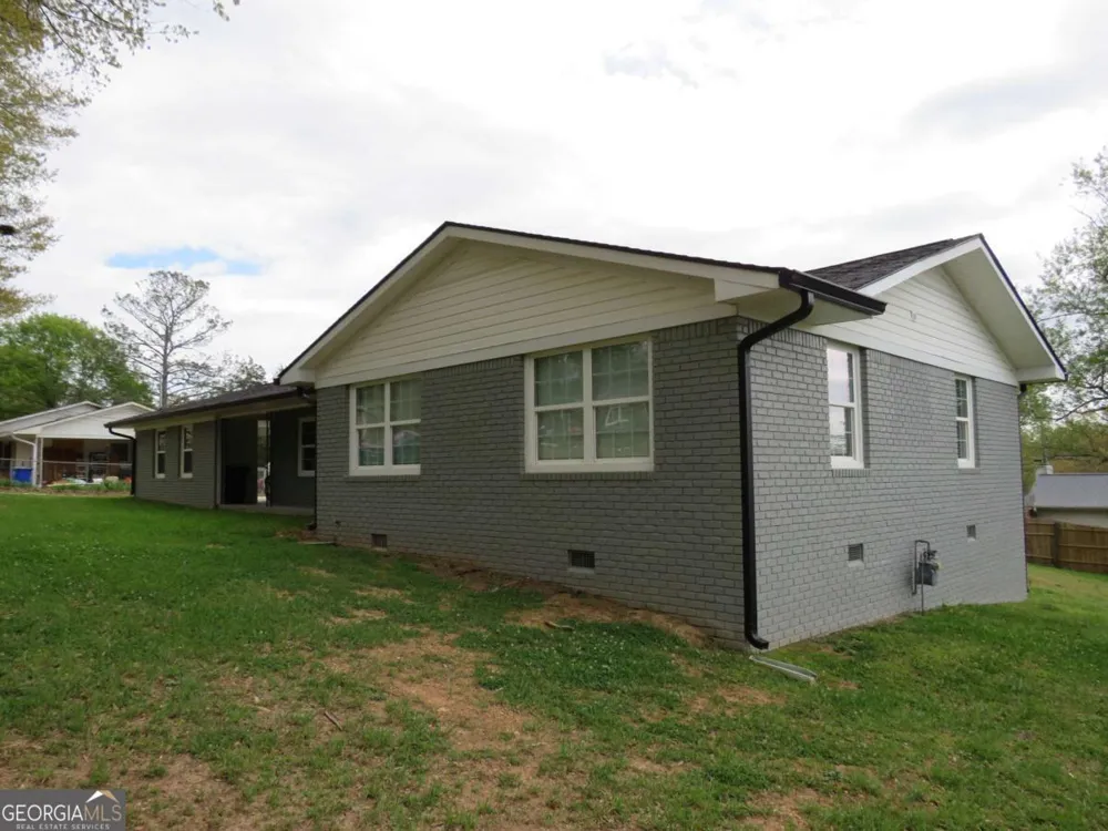 618 Hillside DR Cedartown, GA 30125