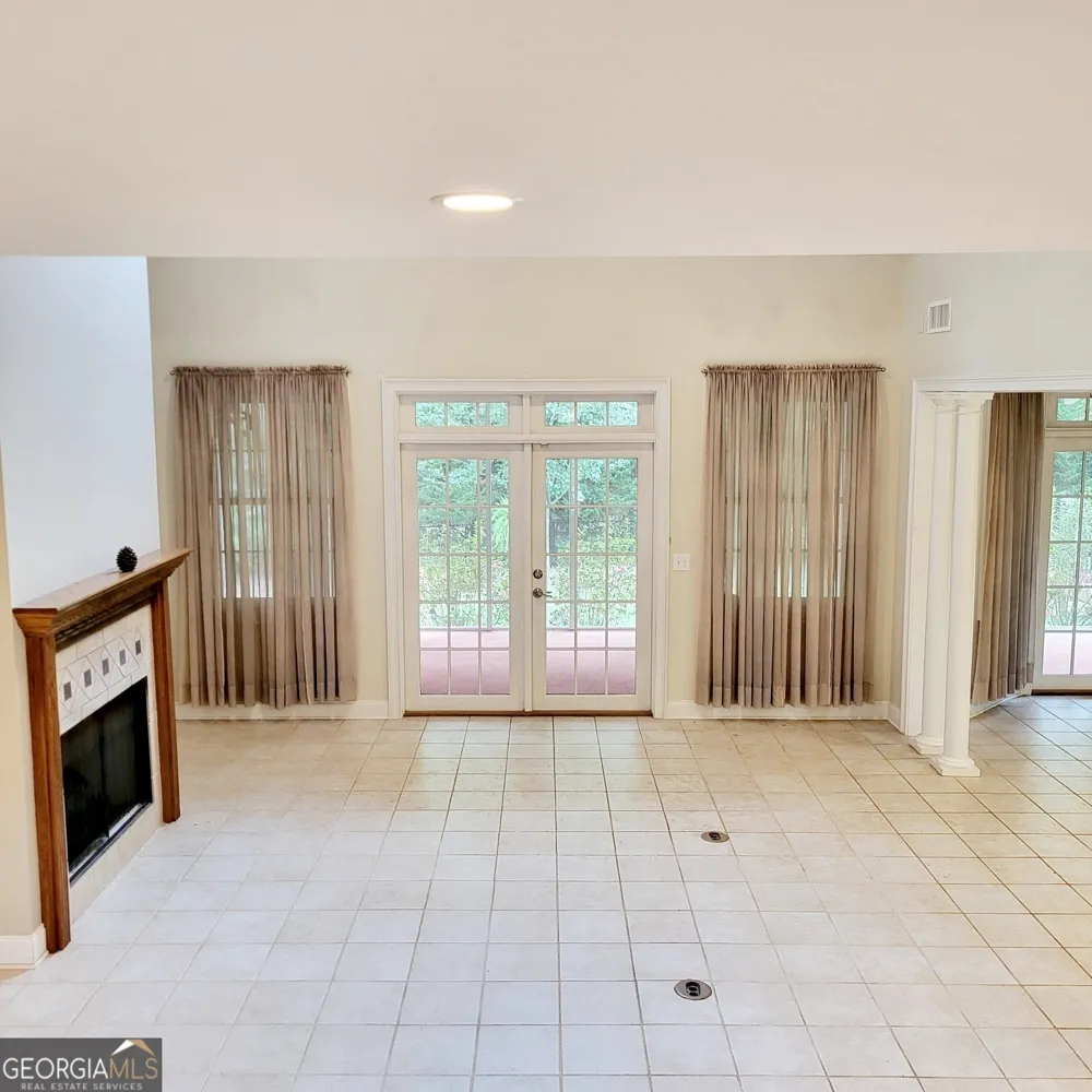 1155 Co Rd 517 Lanett, AL 36863