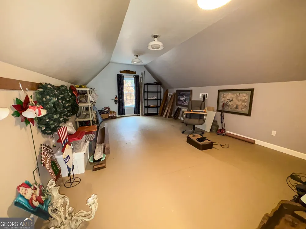 1155 Co Rd 517 Lanett, AL 36863