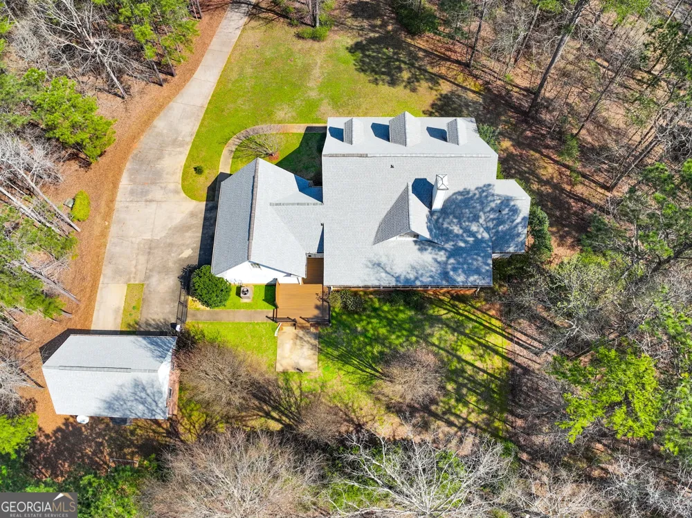 1155 Co Rd 517 Lanett, AL 36863
