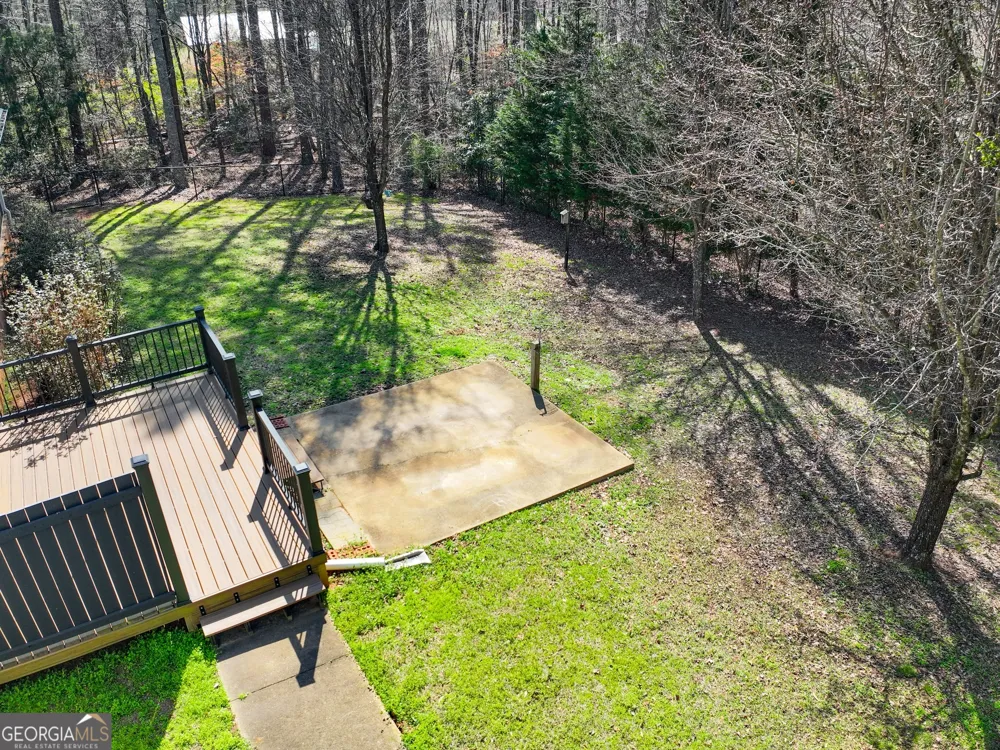 1155 Co Rd 517 Lanett, AL 36863