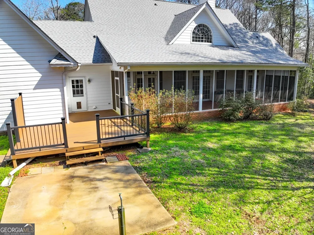 1155 Co Rd 517 Lanett, AL 36863