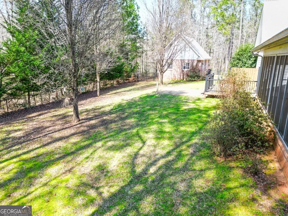 1155 Co Rd 517 Lanett, AL 36863