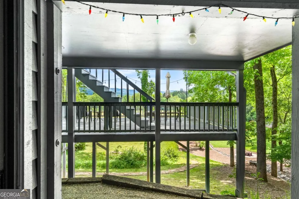 5686 Pine Crest RD Young Harris, GA 30582