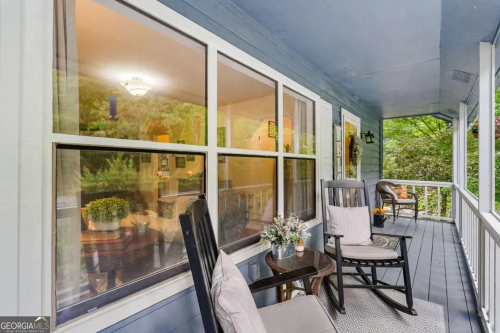 5686 Pine Crest RD Young Harris, GA 30582