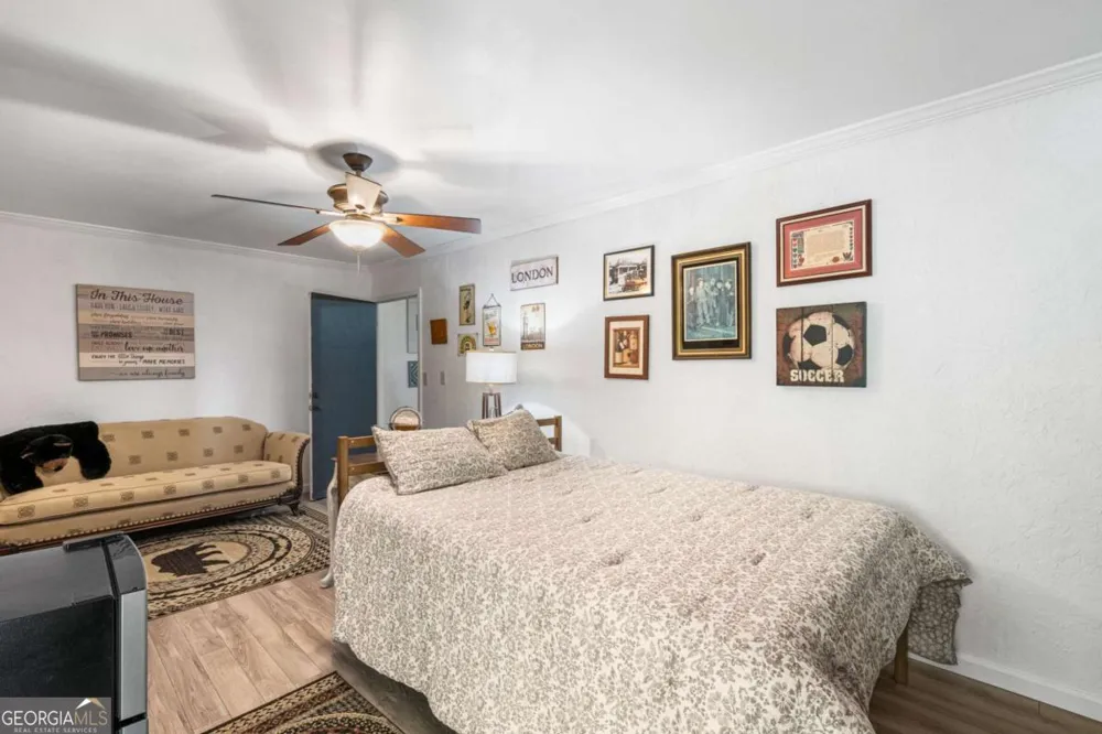 5686 Pine Crest RD Young Harris, GA 30582