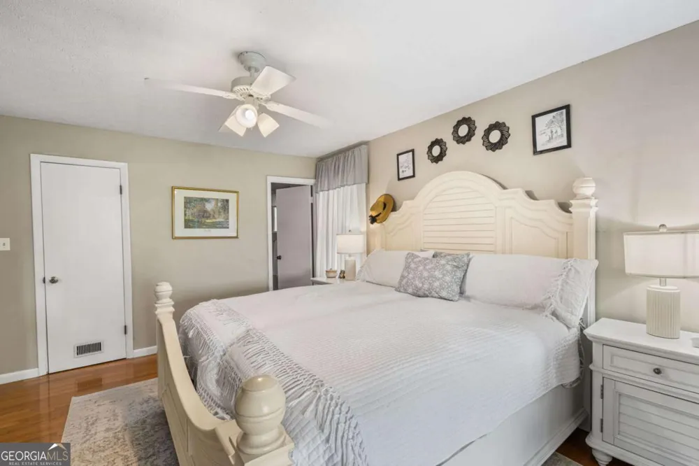 5686 Pine Crest RD Young Harris, GA 30582