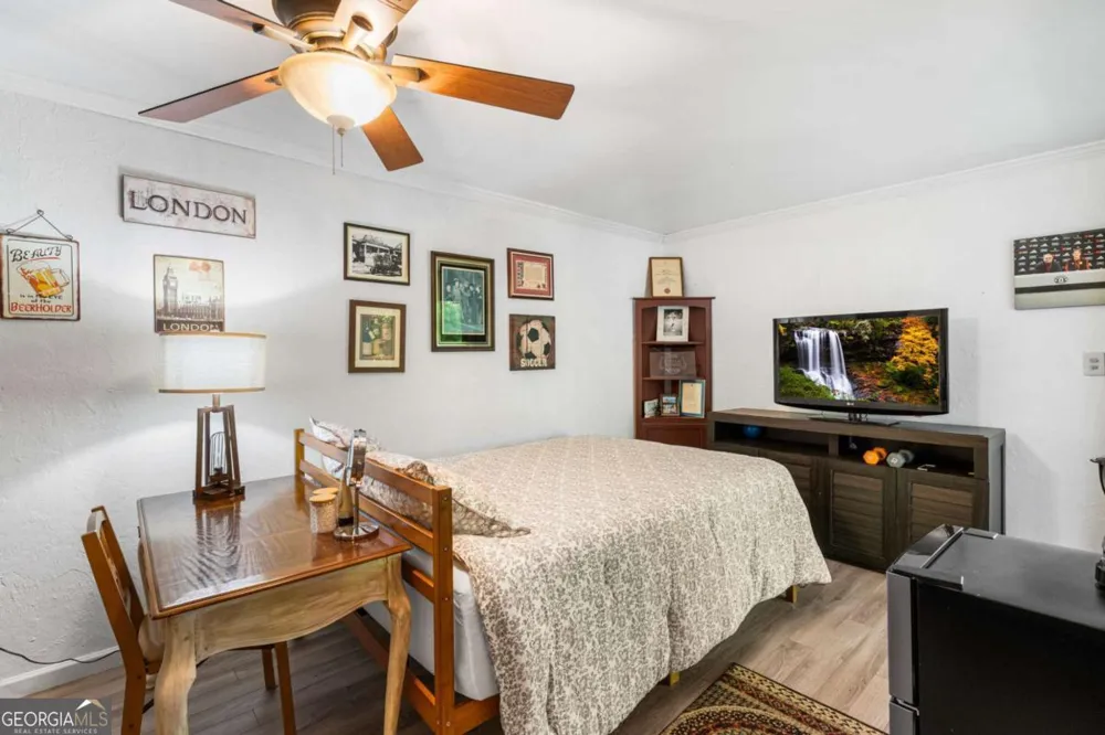 5686 Pine Crest RD Young Harris, GA 30582