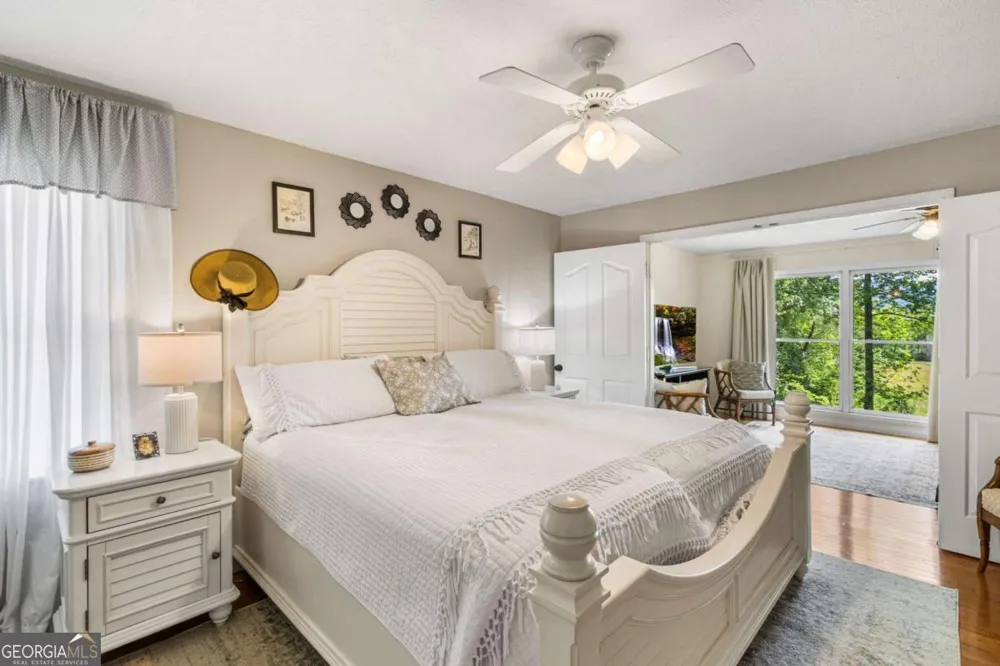 5686 Pine Crest RD Young Harris, GA 30582