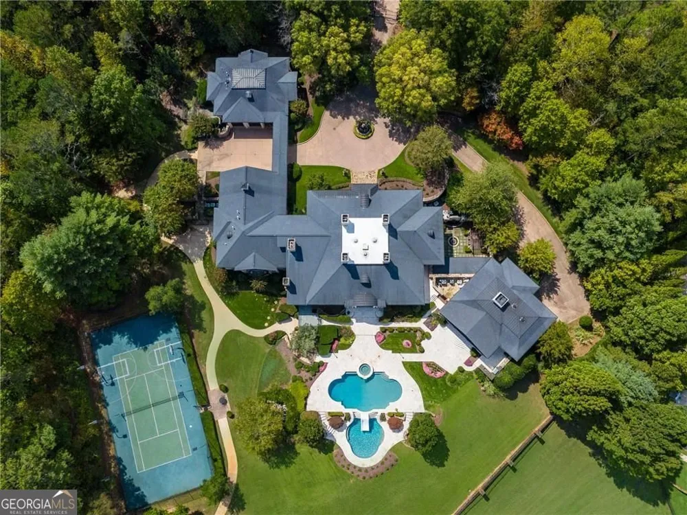 811 Hawks Nest CT Ball Ground, GA 30107