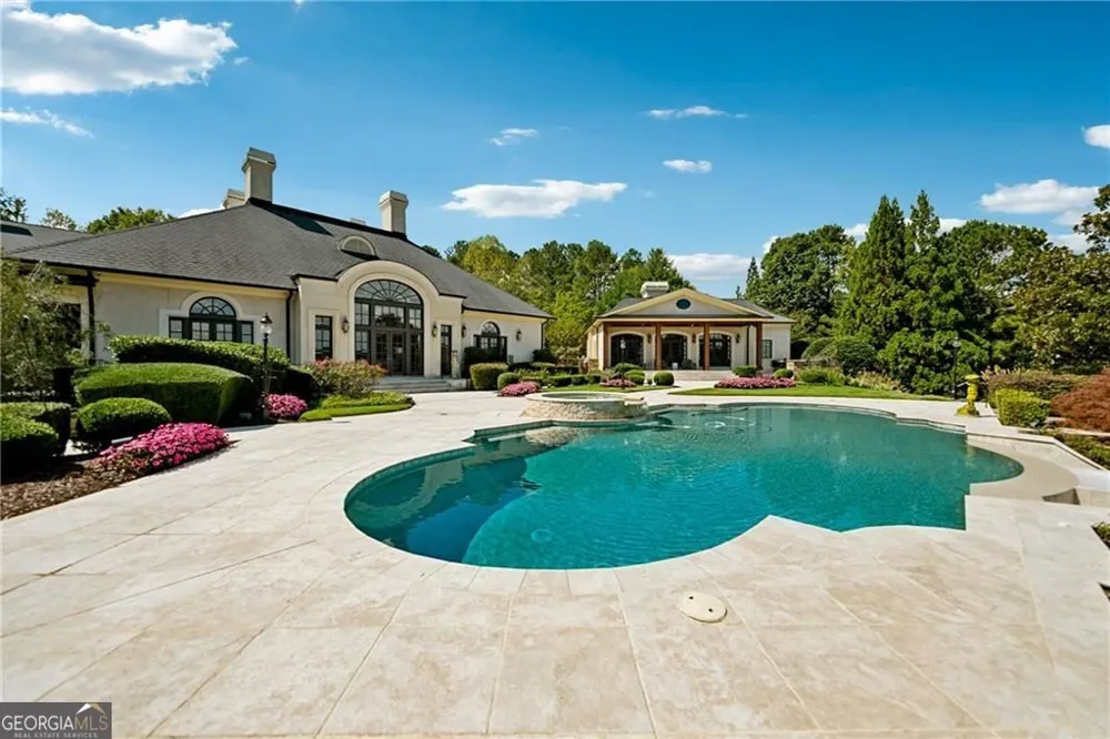 811 Hawks Nest CT Ball Ground, GA 30107
