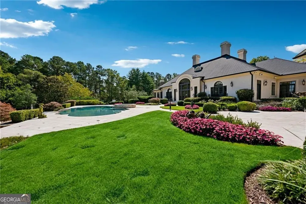 811 Hawks Nest CT Ball Ground, GA 30107