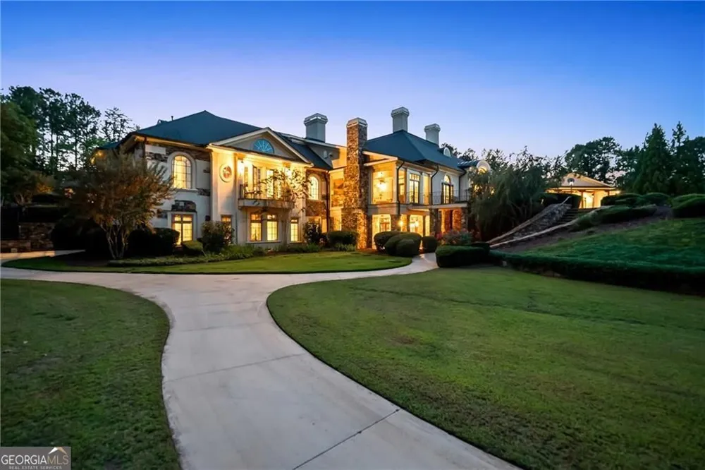 811 Hawks Nest CT Ball Ground, GA 30107