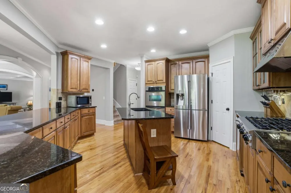 29 Crolley LN White, GA 30184