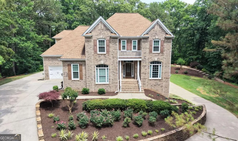29 Crolley LN White, GA 30184