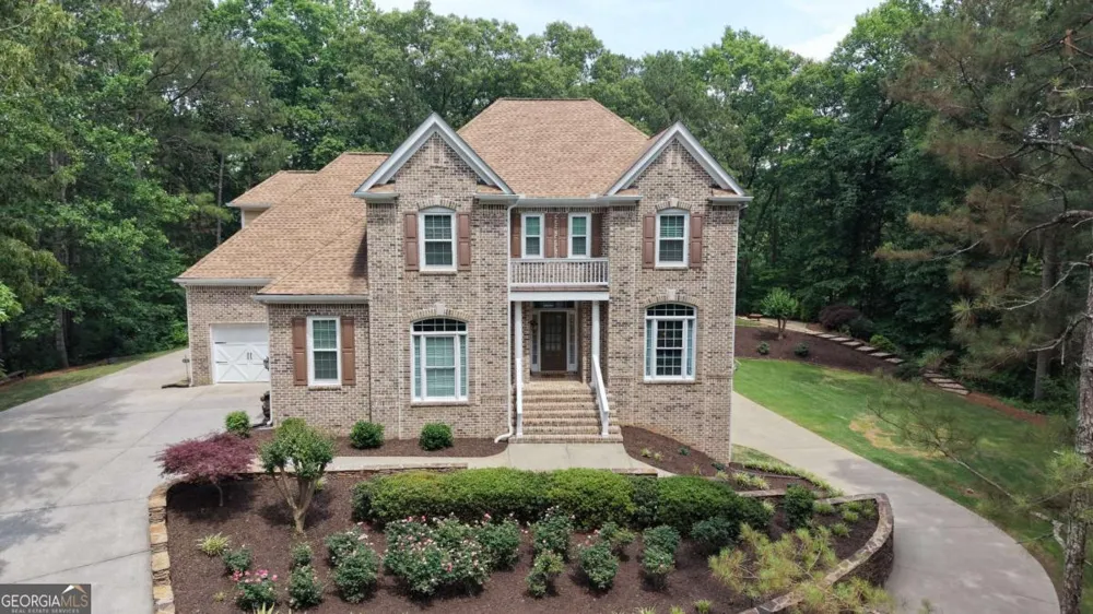 29 Crolley LN White, GA 30184