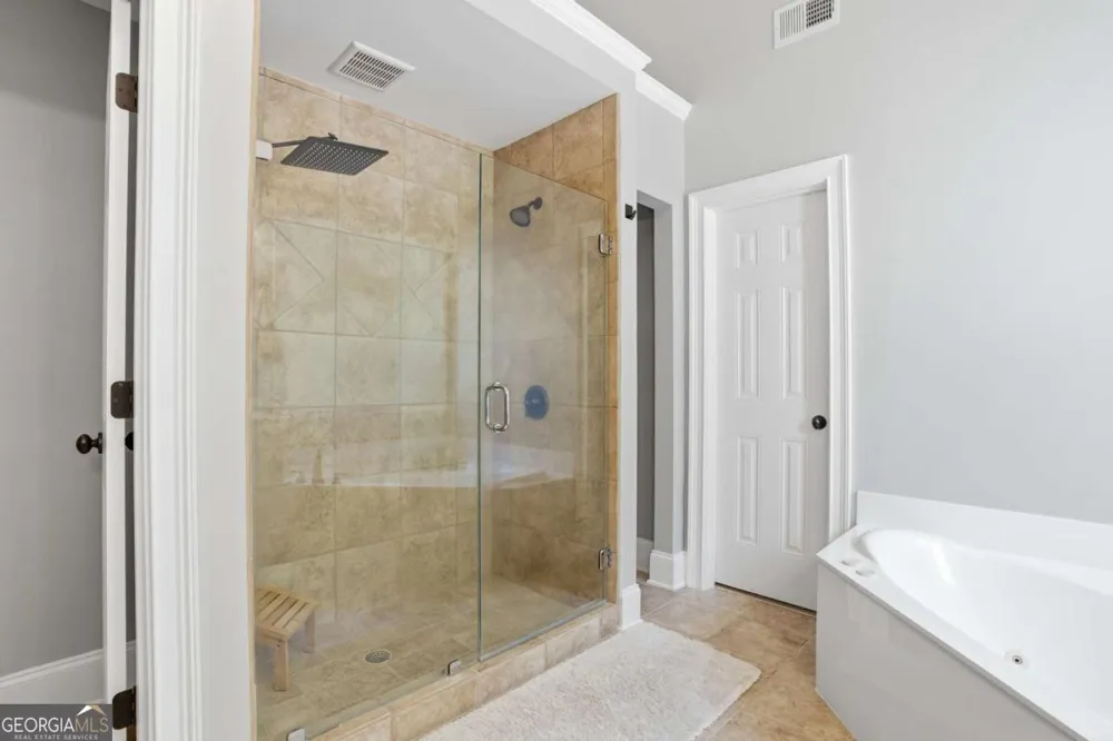 29 Crolley LN White, GA 30184
