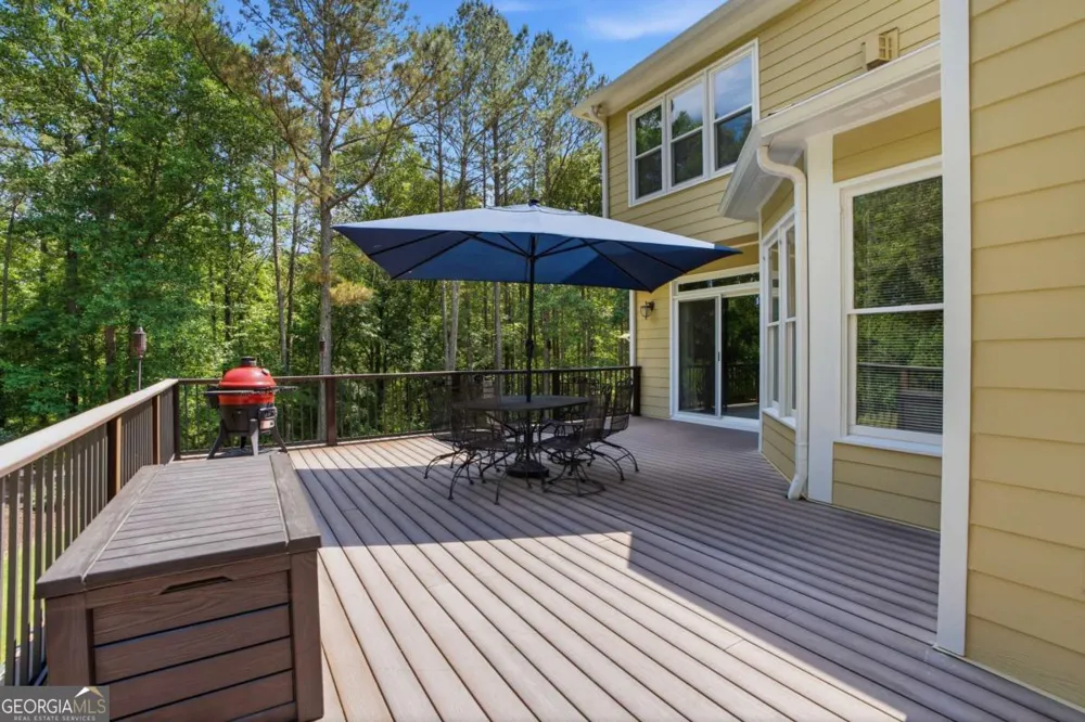 29 Crolley LN White, GA 30184