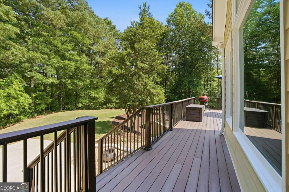 29 Crolley LN White, GA 30184