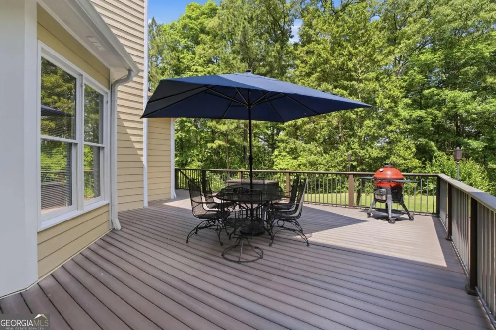 29 Crolley LN White, GA 30184
