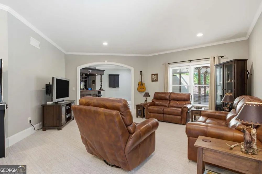 29 Crolley LN White, GA 30184