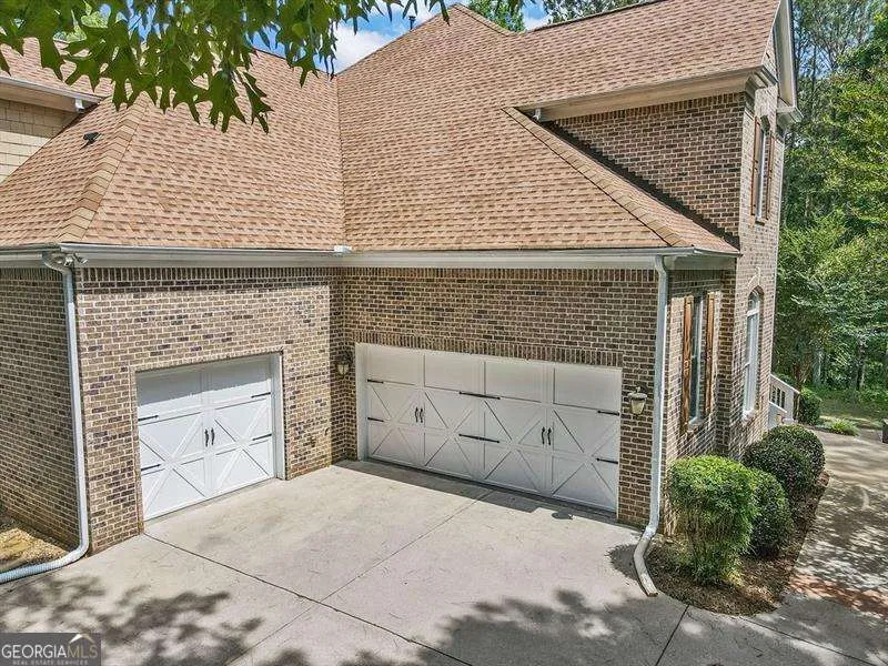 29 Crolley LN White, GA 30184