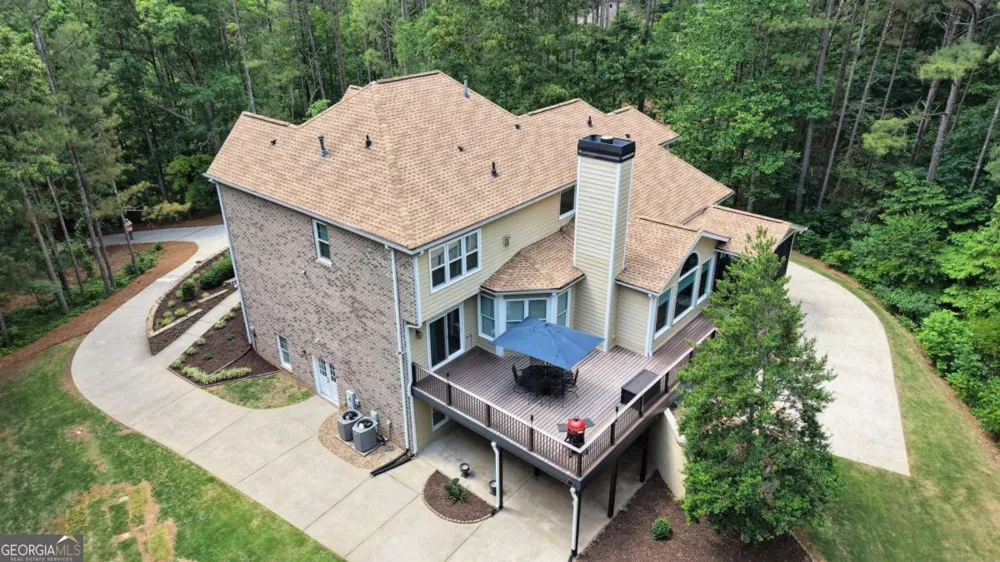29 Crolley LN White, GA 30184