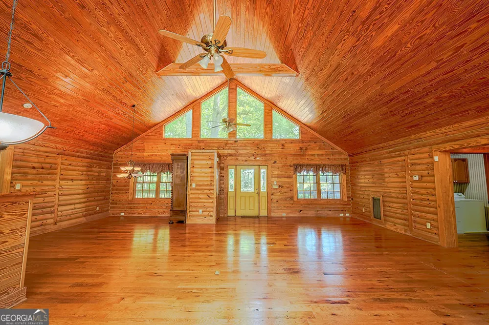 838 Buford Carey RD Hull, GA 30646