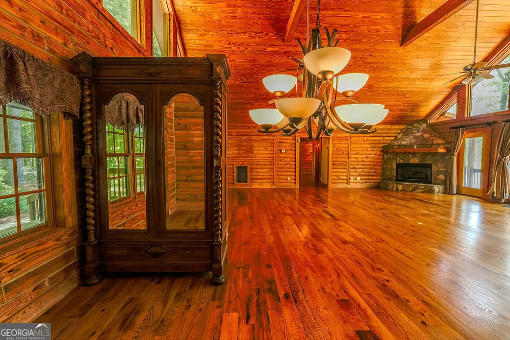 838 Buford Carey RD Hull, GA 30646